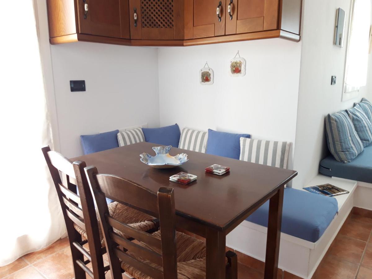 Akitos Maisonette Adamantas  Exteriör bild